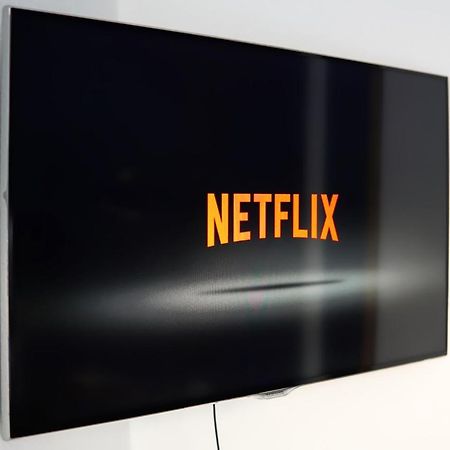 Homefy Apartment Blueberry - Nahe City - Netflix Έσσεν Εξωτερικό φωτογραφία